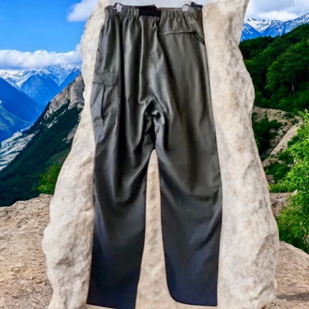 The North Face Nylon Cargo Pants Hiking Khaki Green Pockets Large